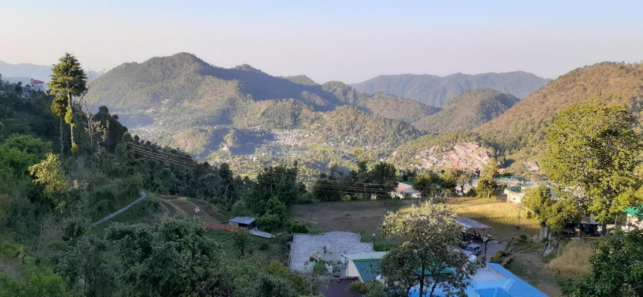 Hotel Goludev Valley View Nainital Exterior foto